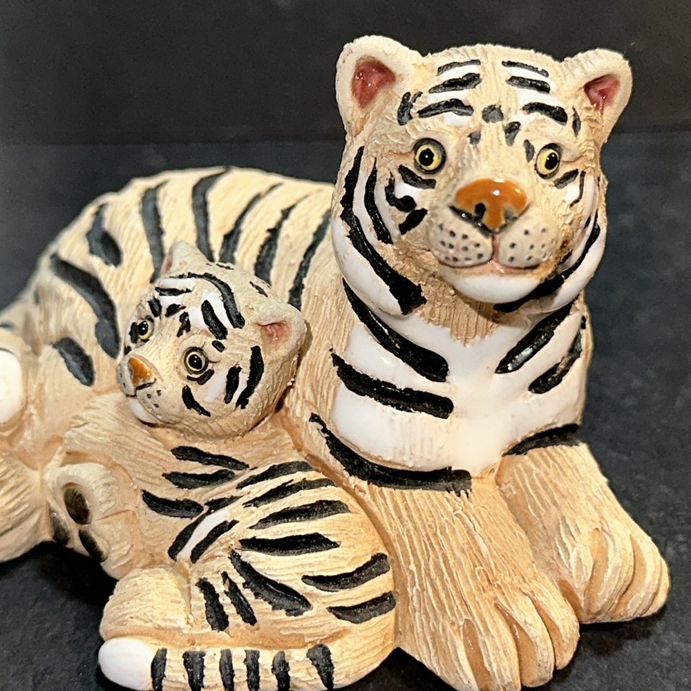 COAD Peru Clay Glazed Pottery Tiger Mom/Baby, Similar to Artesania Riconada